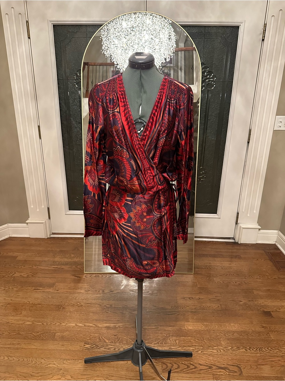 NWT Farm Rio Macaw Arabesque Mini Wrap Dress size small SOLD OUT Neiman Marcus - Picture 9 of 16